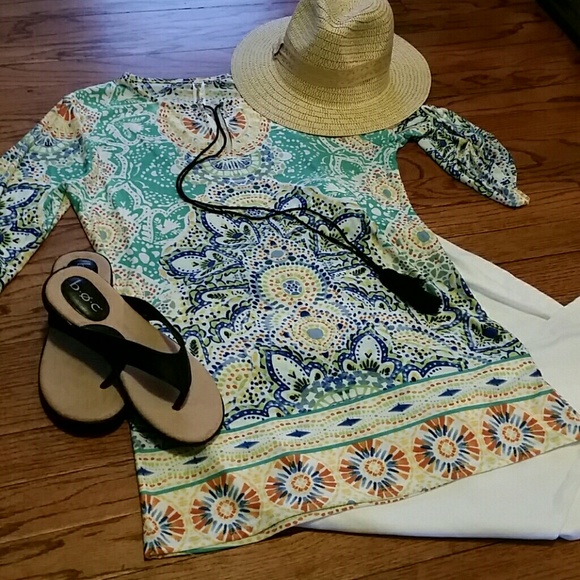 Shoreline Tops - NWT Summer Tunic Top